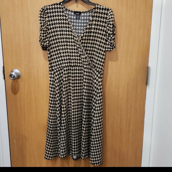 Rue 21 Short Sleeve Front Wrap Brown black fit flare dress tunic XL - Picture 2 of 15